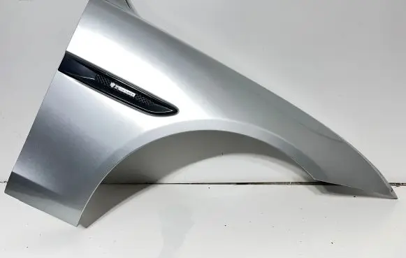 Jaguar XE Fender