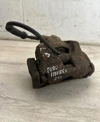 Ford Mondeo MK IV Front brake caliper