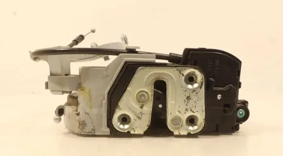 KIA Venga Front door lock 813201P000
