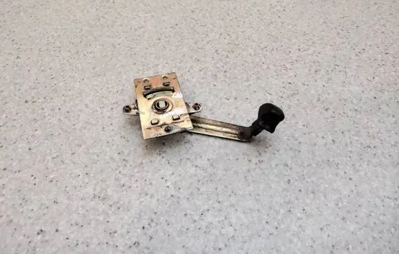 Opel Combo B Loading door lock 90389166