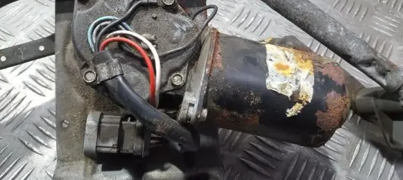 Renault Espace III Wiper motor