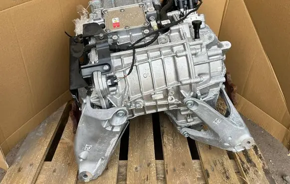Audi e-tron Engine 0MA300040F 0EF901091AF 0MA341601E