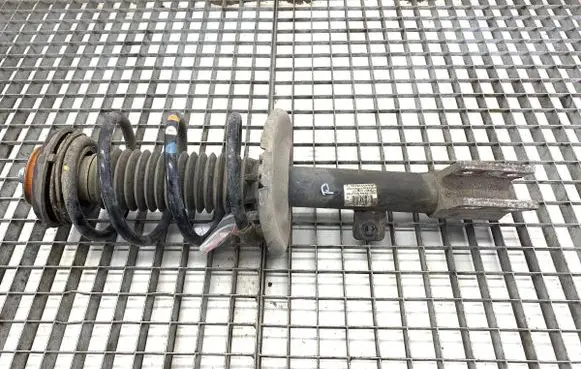 Peugeot 3008 I Front shock absorber/damper