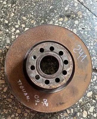 Volkswagen Tiguan Front brake disc