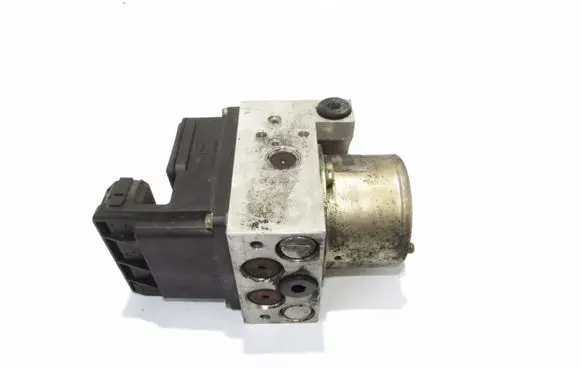 Nissan X-Trail T30 ABS Pump 1Y05E0052