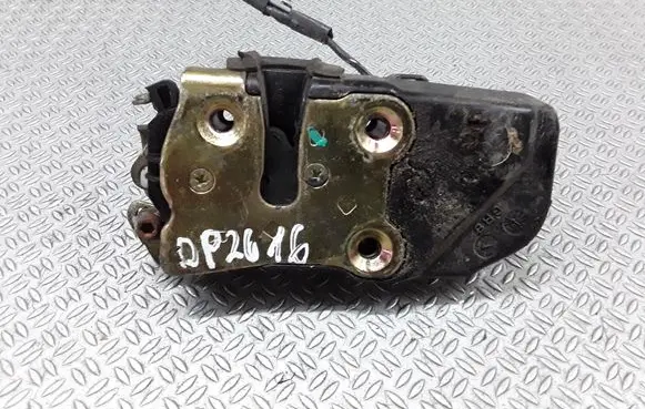 Chrysler 300 - 300C Front door lock