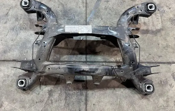 BMW X6 F16 Rear subframe 6863815