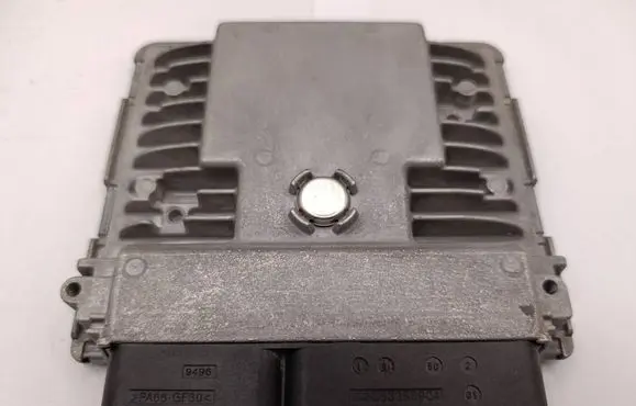 Volkswagen Polo V 6R Engine control unit/module 03F906070GF 5WP44822 03F907309AJ