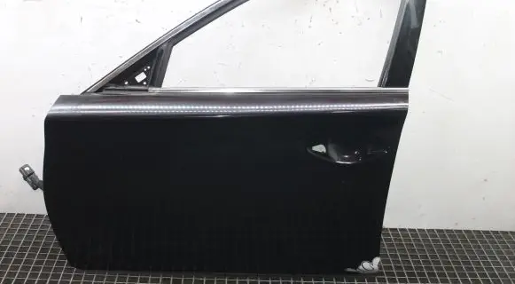 Infiniti Q50 Front door