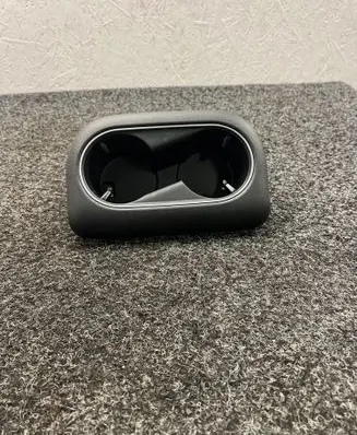 Hyundai Ioniq 5 Cup holder front 84670-GI900