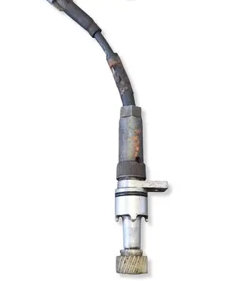 Mazda 323 Speed sensor (speedometer sensor) F40117442A