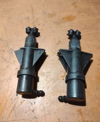 Hyundai Sonata Headlight washer spray nozzle 2109061537