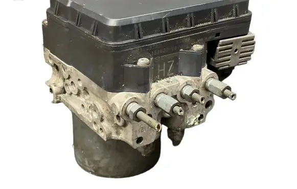 Mazda 6 ABS Pump 1338000670