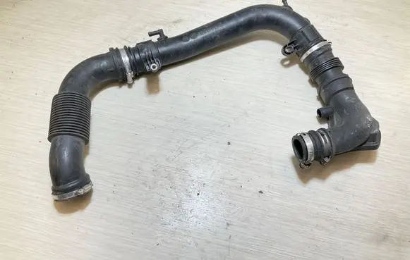 Ford Focus Intercooler hose/pipe CV616C784AE CV616C784BE