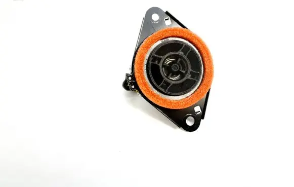 Toyota RAV 4 (XA40) Panel speaker 15016J0852