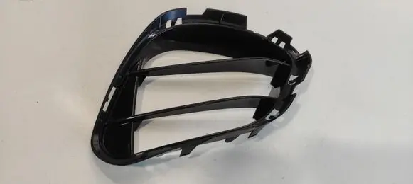 Mercedes-Benz CLA C118 X118 Front bumper lower grill A1188858201 15361264