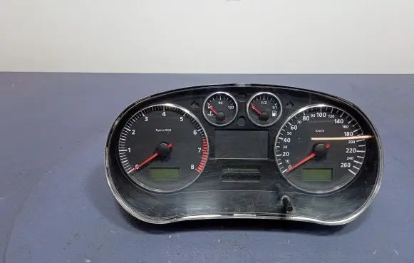 Seat Toledo II (1M) Speedometer (instrument cluster) 1M0920820C