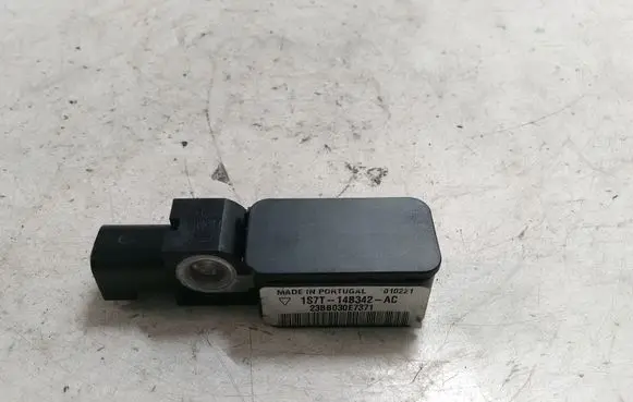 Ford Mondeo Mk III Airbag deployment crash/impact sensor 1S7T14B342AC