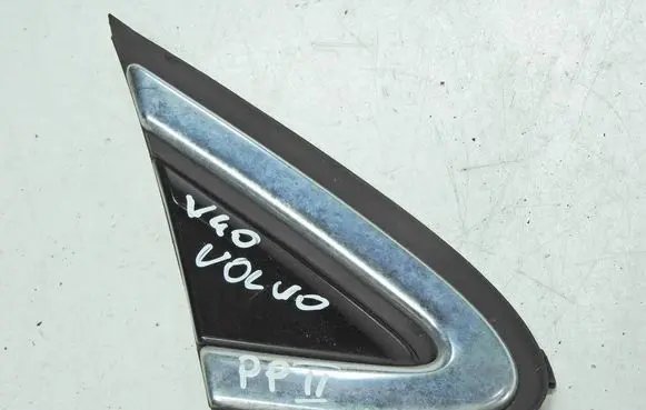 Volvo V40 Fender trim (molding) 31349230 31391029 31391033
