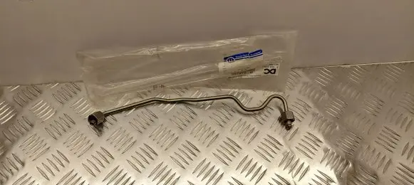 Jeep Grand Cherokee (WK) Fuel main line pipe 5175612AA