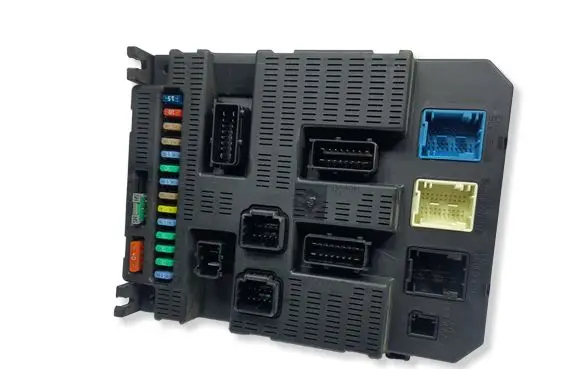 Peugeot 207 Fuse module 9659285380KASACJA 9659285380
