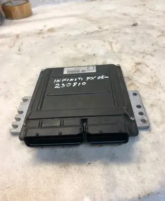Infiniti FX Engine control unit/module Mec31