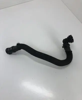 Peugeot 308 Engine coolant pipe/hose