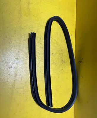 Opel Agila B Rubber seal rear door 