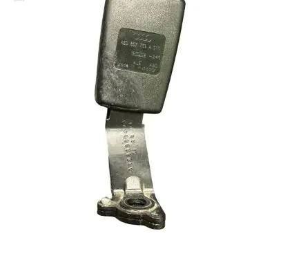 Audi A8 S8 D3 4E Middle seatbelt buckle (rear) 4E0857739A g6030368a03