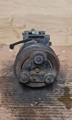 Ford Kuga I Air conditioning (A/C) compressor (pump) 3M5H19D629DG