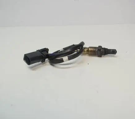 Volkswagen PASSAT B8 Lambda probe sensor 04L906262A