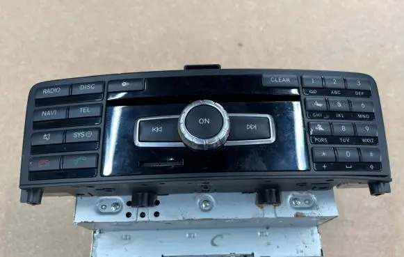 Mercedes-Benz SLK AMG R172 Radio/CD/DVD/GPS head unit A1729007803