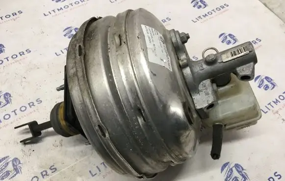 BMW 5 F10 F11 Brake booster 296796726013 32666324