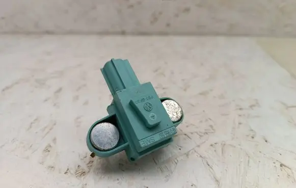 Audi A6 S6 C6 4F Airbag deployment crash/impact sensor 4F0955557