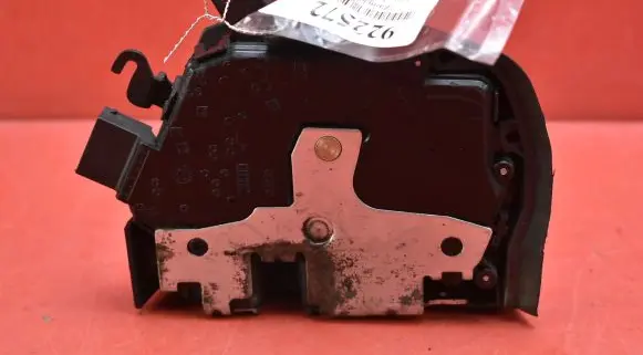 BMW X5 E53 Front door lock