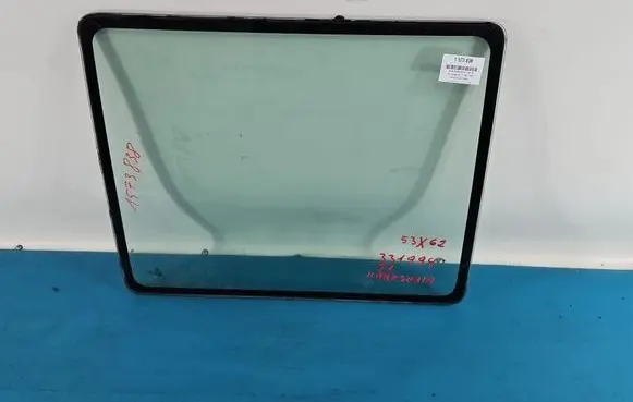 Volkswagen Transporter - Caravelle T4 Rear side window IMPRK1573838