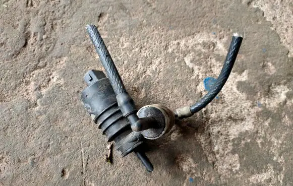 Windscreen/windshield washer pump