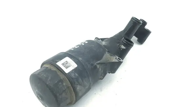 Mercedes-Benz CLS C218 X218 Oil fill pipe 70321178