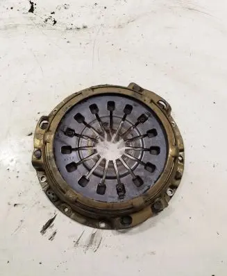 Mitsubishi Pajero Pressure plate 8j24 572003
