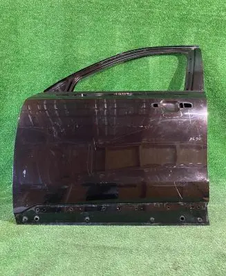 Volvo XC90 Front door