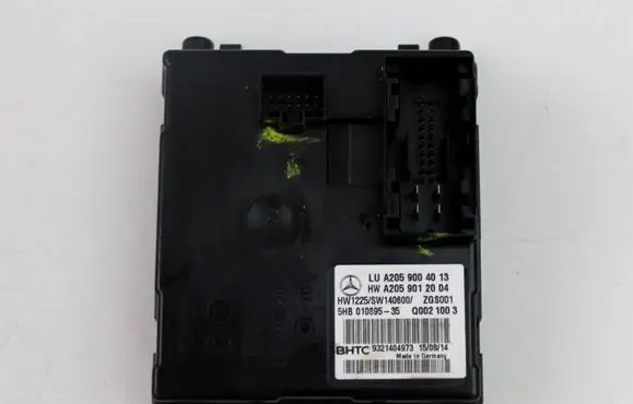 Mercedes-Benz C W205 Air conditioning/heating control unit A2059004013