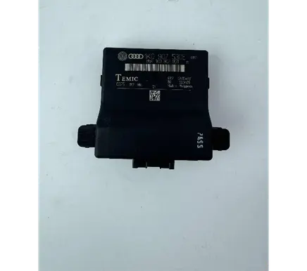 Volkswagen Golf V Gateway control module 1K0907530E 1K0907951
