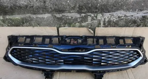 KIA Ceed Front bumper upper radiator grill 86350CR000 86351CR000