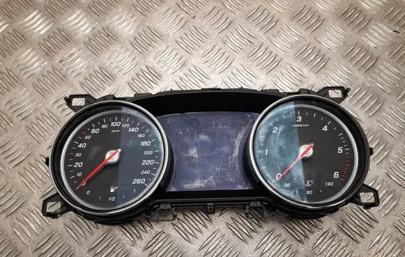 Mercedes-Benz C W206 Speedometer (instrument cluster) A2139007525