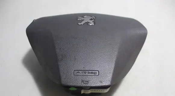 Peugeot Bipper Steering wheel airbag
