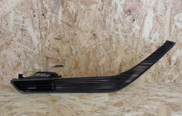 Toyota Camry VIII XV70 Dashboard side air vent grill/cover trim 5567033450 5568033040 5547533380