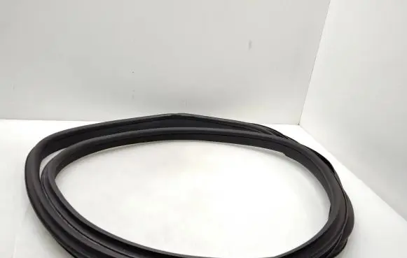 Mercedes-Benz CLA C117 X117 W117 Front door rubber seal