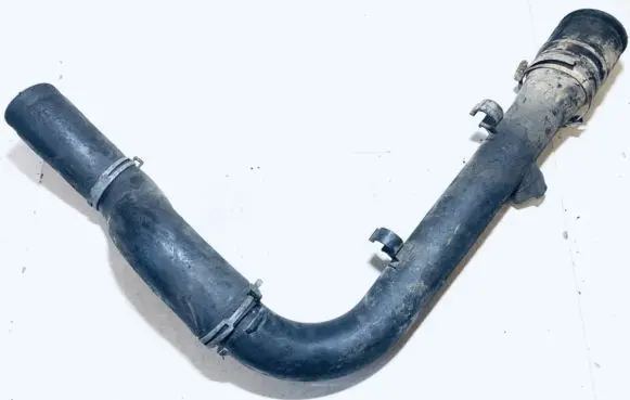 Intercooler hose/pipe