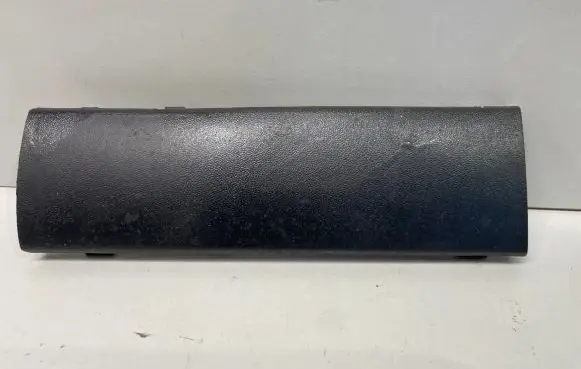 BMW 3 E36 Front tow hook cap/cover 51118146078 8146078