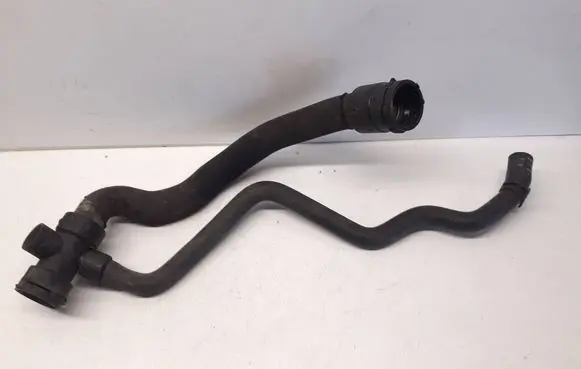 Audi A4 S4 B7 8E 8H Engine coolant pipe/hose 8R0121049E